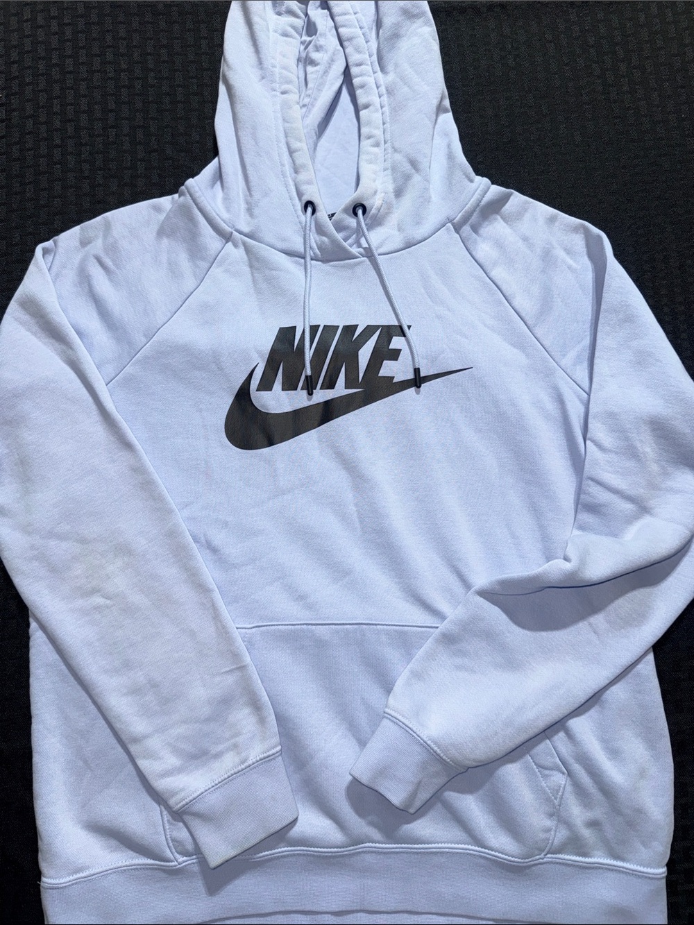 Nike women’s pull over hoodie